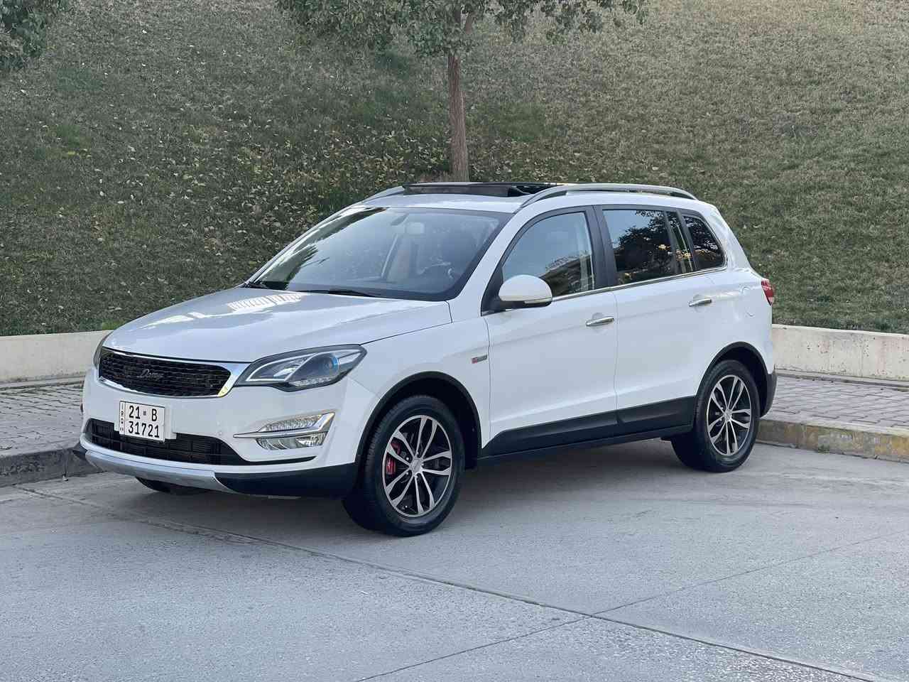 Domy  X5  2018
Domy X5 2018

سعری  ٩٢  گەڵا 
بێ بۆیاخ 
فول مواسەفات 
پانۆراما
بەسمە  
کوشن جلد 
کوشن هیتەر 
کوشن کارەبا 
شاشە گەورە 
کامێرا 
حاسە 
برێک کارەبا 
ئۆتۆ هۆڵد
  دەبڵ تراکشن
دوگمەی بەفر 
دەبڵ گێڕ 
ئاوێنە ئیشارەت 
 
گێڕوو مەکینە بەشەرت نەکراوەتەوە
  ١٠٠ هەزار کیلۆمەتر ڕۆی شتوەیە
  
چوار تایەی لۆکی بۆ بەستراوەیە 

سەنەوی تا ٢٠٣٠ تازەیە 

سەیارەکە لە سلێمانیە

ژمارەی موبایل ***********
