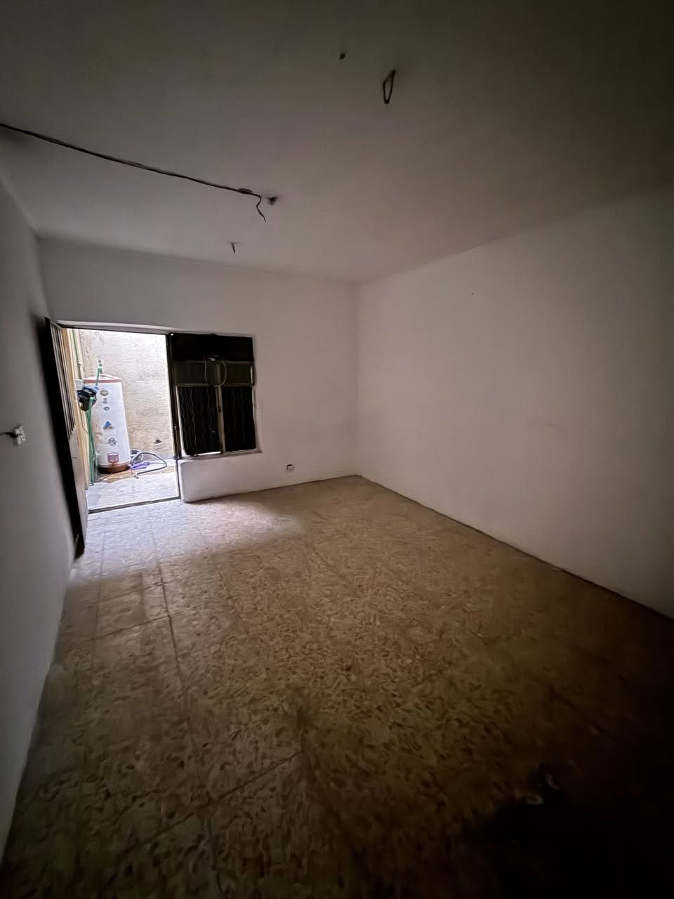 💯💯مكتب الكوثر للتطوير العقاري 💯💯
💥💥اعلان عرض جديد💥💥
🔥🔥 دار للايجار   🔥
لمعرفة السعر اكتب (تم)يأتي اليك الرد مباشر

✨دار  للايجار✨
✨المساحه٧٥ متر ✨
✨الواجهه ٥ متر ✨
✨النزال ١٥م ✨
✨جميع الخدمات متوفر ماء تبليط مجاري كهرباء ✨
✨عرض الشارع ١٥ متر  خلف معرض ابو شاهين ✨

💫💫 طاابو صررف💯💯طابووو صرف
 🔥يحتوي على استقبال وغرفه نوم ومطبخ وخدمات داخليه وخارجيه  🔥🔥
✨✨نوع الملك … طابو صرف ✨✨

💥#الموقع #الدوره   #ابو_دشير #مربع الالف الرئيسي💥

✨سعر تنافسي ✨
✨السعر والاستفسار عنها  يرجى الاتصال ✨✨
✨او التواصل واتساب ماسنجر✨

 ⚡️#مكتب_الكوثر_للعقار_ ⚡️
للاستفسار (***********)

✨✨ملاحظه✨✨
توجد عروض بمواقع ومساحات مختلفه حسب الطلب
✨✨#مقاولات ✨✨
✨✨#عقار ✨✨
✨✨#عقارات ✨✨
✨✨#ترميم_هدم ✨✨

✨✨#مكتب_الكوثر_للعقار ✨✨
✨✨#باقر_رياض ✨✨
✨✨#العراق ✨✨
✨✨#بغداد✨✨
✨✨#الدوره✨✨
✨✨#ابو_دشير ✨✨
