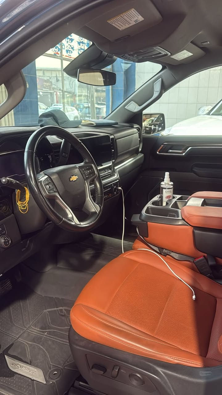 سلفرادو 23
للبيع 

***********
***********
