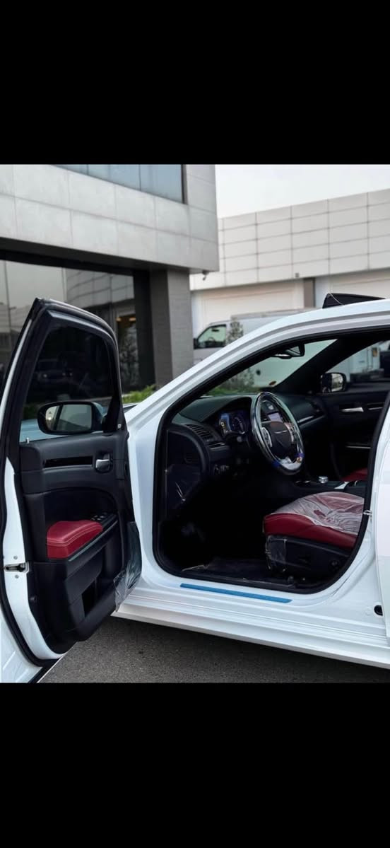 الموديل 2021 كندي
العداد. 32 ميل 

المواصفات 
بانوراما
رادار مع مانع تصادم امامي
تحذير الخروج عن المسار
نقطة عمياء
مصابيح امامية زنون مه LED.
ويل قياس 20
حساسات مع مانع تصادم خلفي 
بردة خلفية كهرباية
شاشه كبيرة مع نظام ملاحة نفكيشن GPS.
سستم صوت الياين مع سماعات بريميوم ودمام بلصندوق
مقاعد امامية كهربالية عدد 2
ذاكر لحفظ وضعيات الجلوس ميموري 
مقاعد امامية تدفة
تشغيل عن لعد
ستيرن كهرباي
تدفة ستيرن
محدد سرعة
مرايا متحسسة للاضاءة العالية
كير شفتر بالستيرن
دخول ذكي بصمة
بدون صبغ 
بيهااقل من الشبر بارد مكنتين 
هزة وسنوية جديد
مكان السياره موصل 
***********
