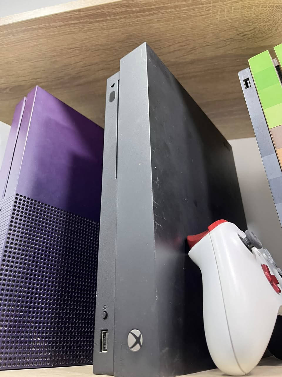 مرحبا شباب مجموعة بليات اسعار تفليش وتوصيل موجود ملاحضة دزلي رقم القطعة يلي تريد تفاصيلها
1- بلي فور برو 1000 كيكا 4k لوك ستيكر سعره (275)🔥
يدات ثنين وحساب بداخله بيه هل العاب (fc25/mincraft/the crow 2) هدية معاها
2-ً بلي فور سلم معدل دبل جويستك لوك ستيكر (255)🍥🔥
3- اكس بوكس ون اكس باندل سكوربيون لوك ولا شخطة
سعره 205🔥
4- اكس بوكس ون اس معا لعبة فيفا 26 هدية معاه سعره 150 جهاز لوك
5- بلي ثري او اكس بوكس 360 السعر 100 اجهزة كاملة
6- اكس بوكس ون فات واحد تيرا 125 لون ابيض نص تيرا 120
7- بلي فور سلم معدل دبل جويستك 10 العاب بداخله جهاز لوك نضيف حيل سعره (265) 🔥
8- بلي فور معدل معا جويستك ثنين ملحقات كاملة سعره (190) 10 العاب اختيارية 🔥
ضمان شهر للوك وضمان 15 يوم. المفتوح 
توصيل كل العراق متوفر 
***********
وتساب
