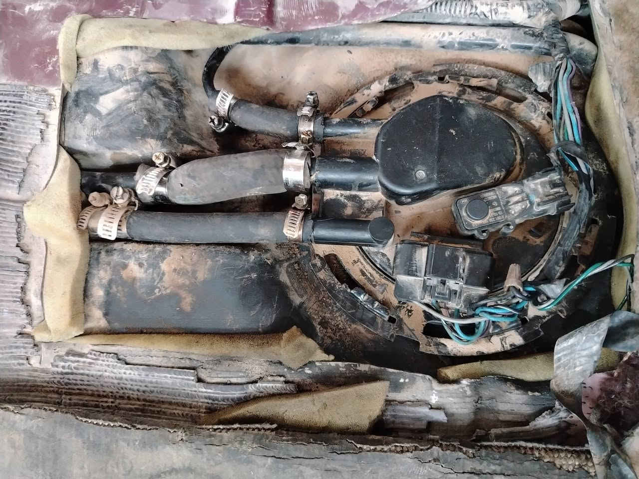 تبديل طوافات وتشغيل كيج البنزين
#ورشة انور سوزوكي كربلاء الحي الصناعي الابلوك الثاني
***********
***********
