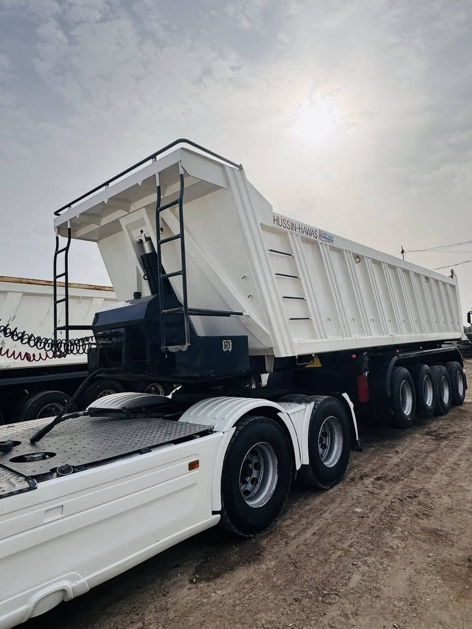 سلام عليكم موديل2017 مكينه حجم580 راس بلادي قلاب بلادي كير كهرباي كلاج تخم. تاير راس وعربانه حداديه جديده سنويه جديه مربوطه قلاب تلث لوحات جاهزه العمل مكاني بابل القاسم 📞 ***********
