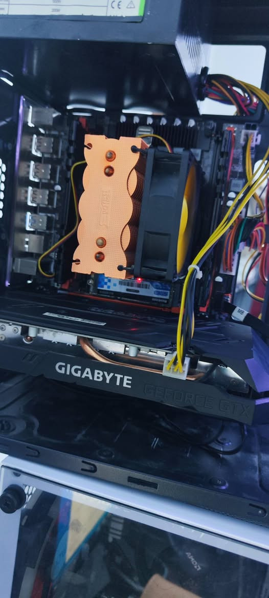 السلام عليكم حاسبه مواصفات كدامكم
معالج  e52670 v3
M.b x99
رامات  ddr 4 16
M.2 ssd 256gb 
كارت شاشه gtx 1650 super 
 قابله للتطوير  ومساحه  سعرهه 300 الف
يتوفر توصيل


**إذا كنت صاحب هذا الإعلان وتريد حذفه لأي سبب، رجاءا أرسل رسالة إلى الدعم الفني**