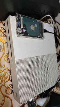 يابه محتاج واريد ابيعه  الله شاهد لا بياع ولا بطيخ المهم اخوان اكبوكس ...