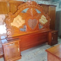 ميز مرايه وجربايه صاج تزكام نجاره نضافه فول الاستفسار اكثر 07712885655...