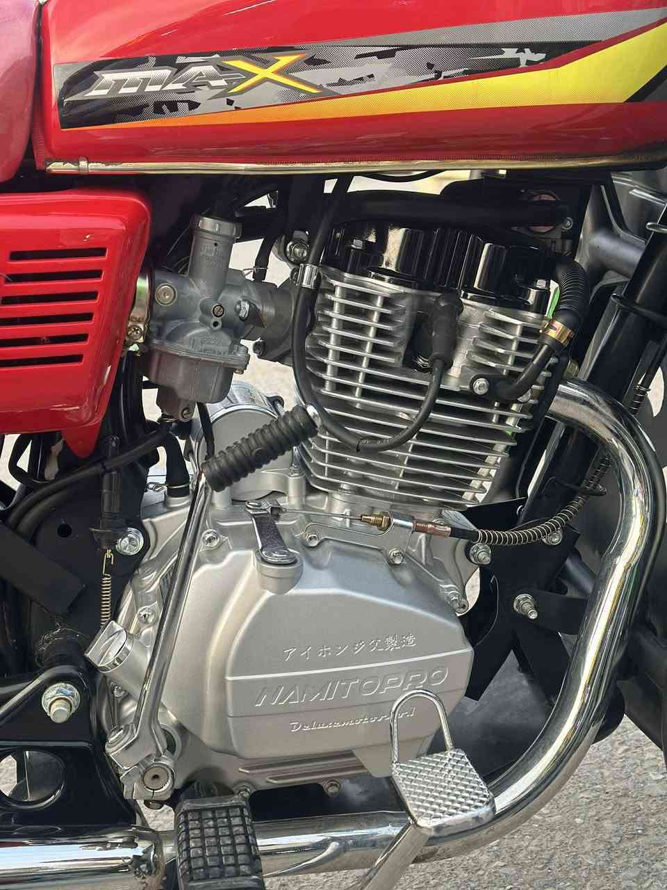 ماتۆڕی نامی تۆ پڕۆ 2025:-

- مەکینە 150 cc
- بەسمە 
- شەغال
- جوانکاری بۆکراوە

تەنها 4600 کیلۆمەتر ڕۆشتووە و خۆم بەسفری کڕیومە.

شوێن :- سلێمانی 

ژمارە تەلەفۆن:- 
0770 817 46 46 - 0750 116 96 03 السليمانية, العراق
