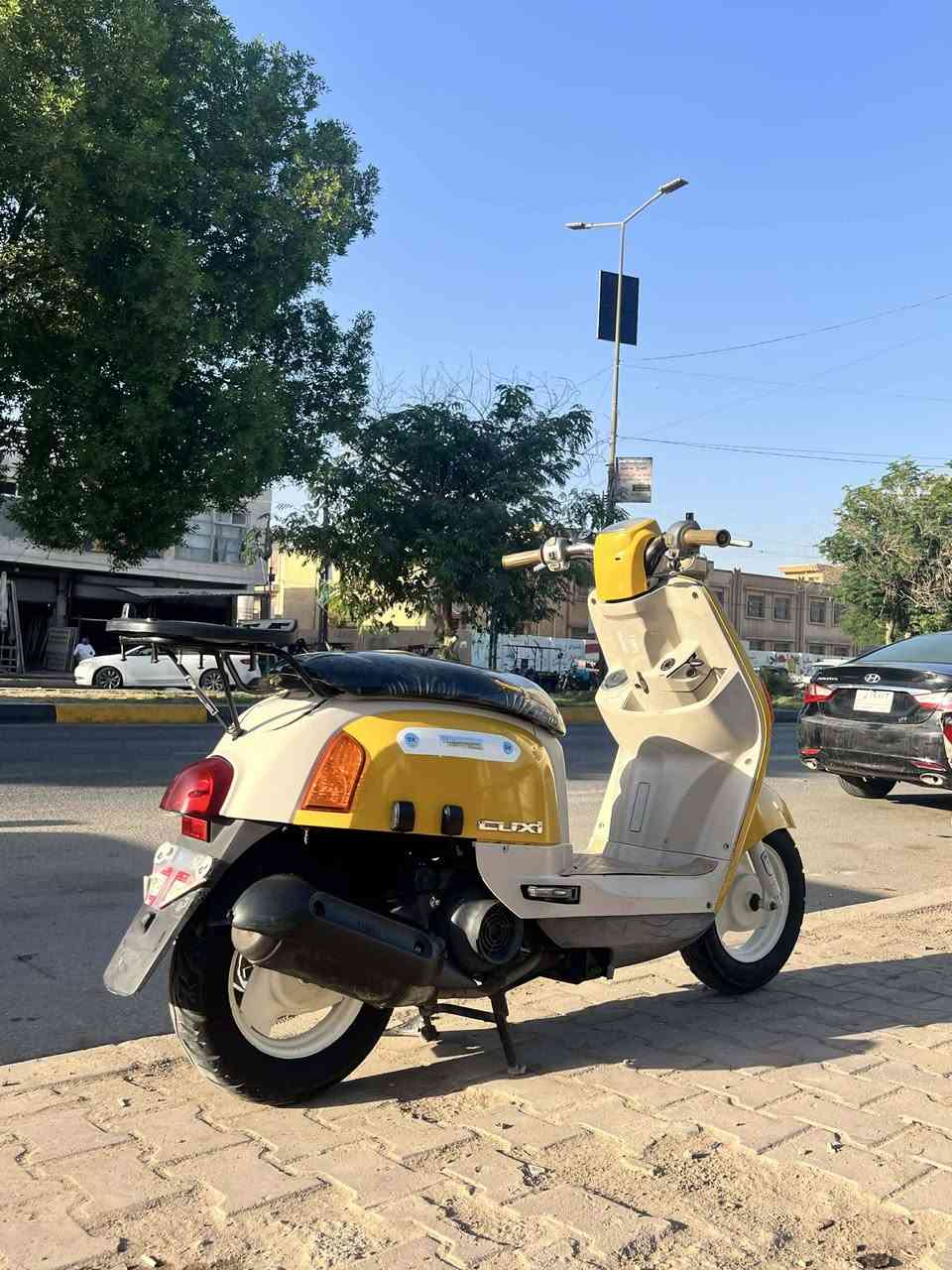 السلام عليكم بوليس كابريتر للبيع دراجه كامله كله شغال سلف هندر كهربائية مكينه خرسه مامفتوحه ختم واحد وصل معرض 
دراجه جديدة 
السعر خاص 
مكان دراجه كربلاء حي الغدير 
الرقم والواتساب ***********
