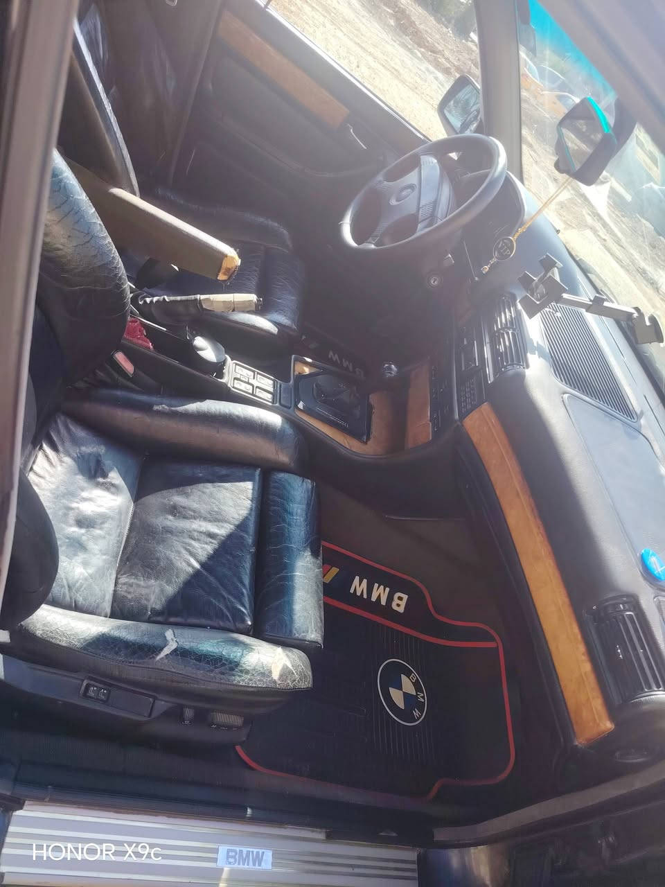 سلام عليكم بي ام 730 بيهة كير َمكينه ٢٨ دبل كام شفت سياره بلاديه لا صبغ ولا شي جارده تخم تاير تخم ويل جديد داخل اسود ملكي جلد كشنات تدفئه تبريد دبل ايرباك سلايت طكتين تبريد تدفئه كله شغال مكاني كركوك للبيع او مراوس ٥٢٥
***********
واتس اب متواجد
