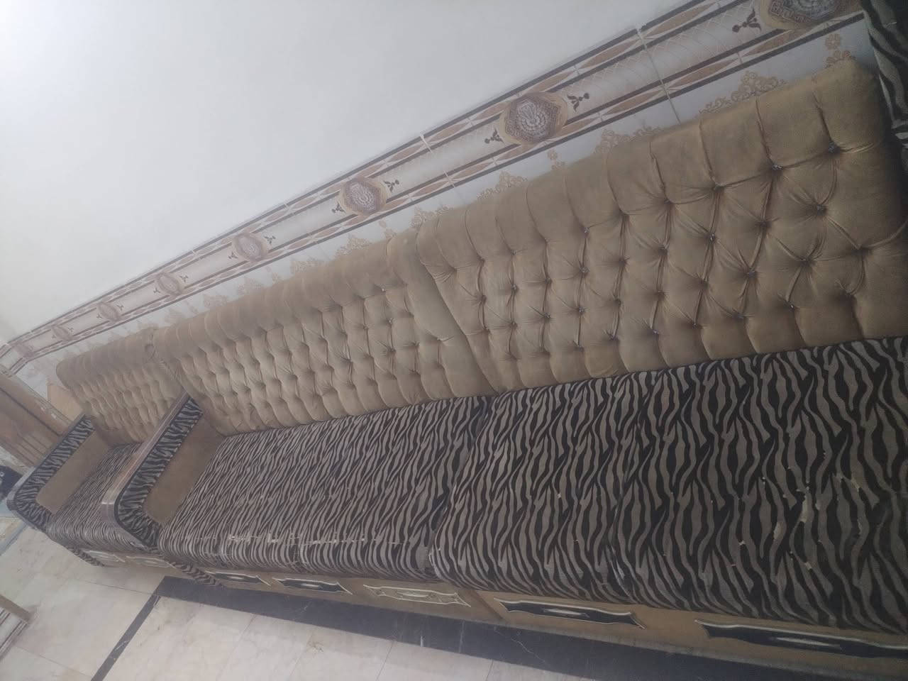 تخم كامل 9قطع نظيف السعر300
ناحية العباسية المكان.. مكلف بالنشر


**إذا كنت صاحب هذا الإعلان وتريد حذفه لأي سبب، رجاءا أرسل رسالة إلى الدعم الفني**