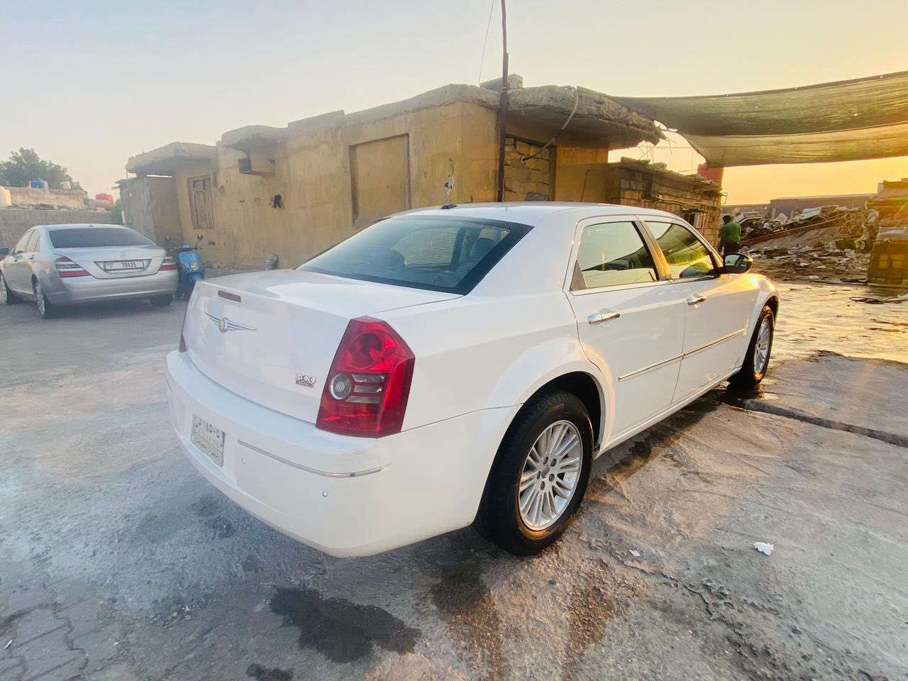 2010 كفاله بيه شبر بخشم الجاملغ
رقم بصرة بأسمي 
تخم تاير 
حداده 
مكينه 
كير 
اكسل 
كاردن
دواخل 
كله بلشرط 
جانيه صارله 8سنوات عندي 
العنوان مركز البصرة 
السعر 142$ 
***********
