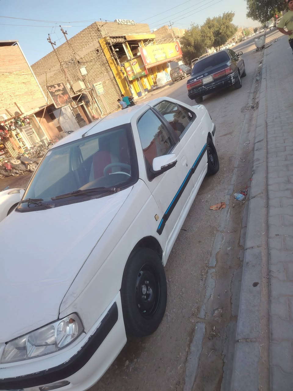 السلام عليكم بيجو بارص مديل 11
السياره بيه بابا السايق وضربه ورا كير مكينه حداديه حلوه سياره جاهزه مكانه نجف لسعر 35 وبيه مجال للستفسار ***********
