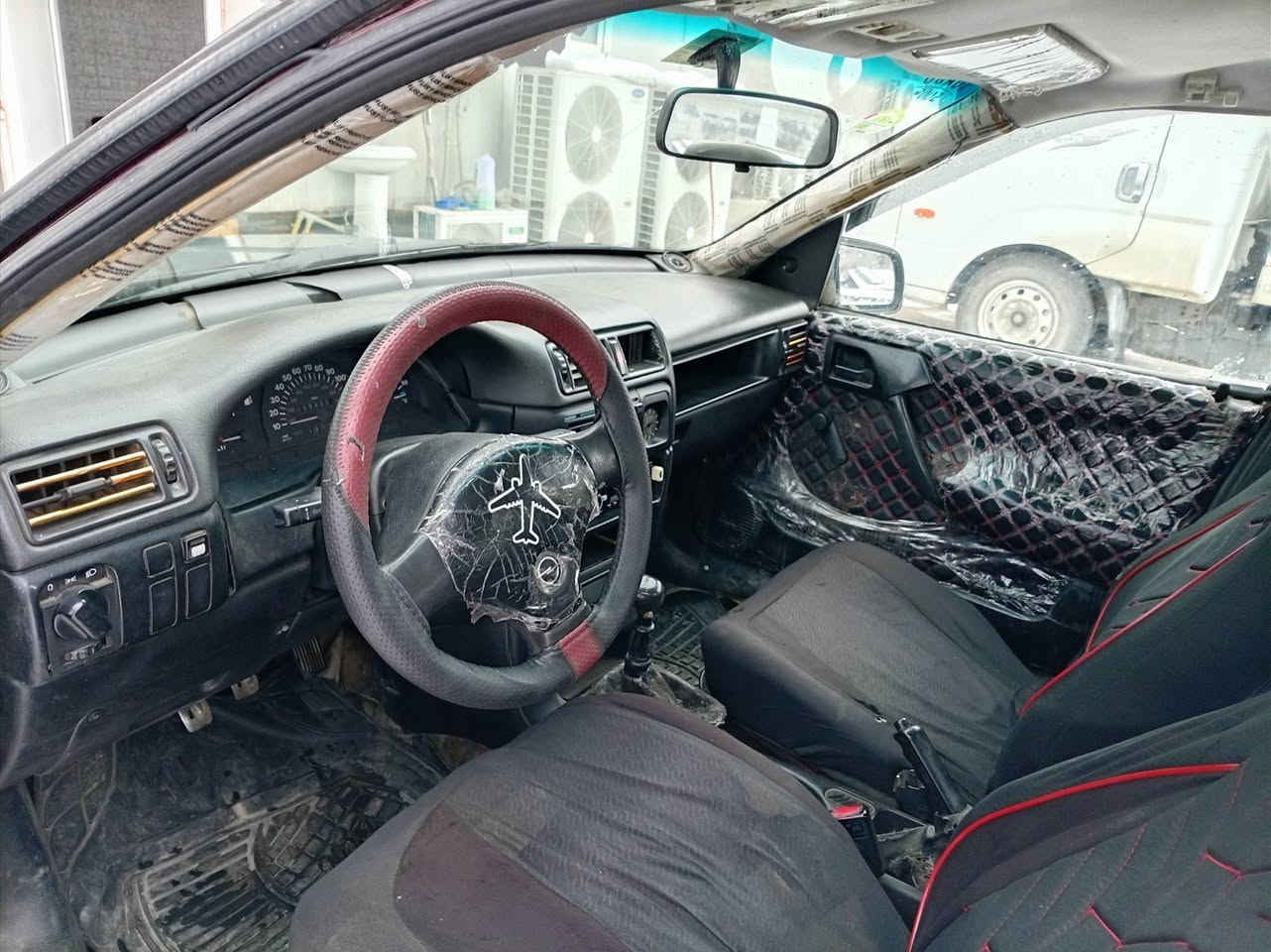 ئۆپڵ ڤیکترا 1990 ئاڕم پلاستیک سلێمانی مەکینە18 کارەبایی و گێچ و هەمووی ئیش دەکات21 (***********)
