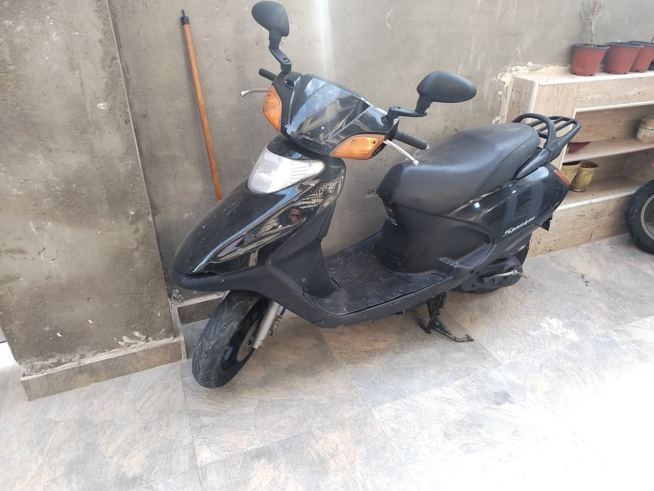 سلام عليكم سبيسي ياباني رايمر سلف هندر تخم تاير جديد سعر 600.وبيهه مجال كوت زويرجات ***********
