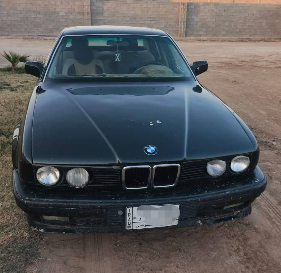 بي ام كير عادي للبيع او مراوس بسياره اوتوماتيك السعر 38 تفاصيلها بي ام  لون زيتوني رقم انبار الماني  حجم735  موديل 88 باتري جوه الكشن جديد  تنته فتحت سقف غرفه نظيفه لون غرفتها ابيض مسجل شغال كهرباء اشاير هورن لايت زنون كله شغال كير ومحرك خير من الله بدون تنقيص بشرط تنمرمن الواحد الى الخامس بدون متفتح بنيد سنويه عظم عاج تسقط بشهر السادس  بيها نقص ارفيوا يخربط فقط  وشغلات بسيطه اقتصاديه بصرف البانزين انساها البانزين مكاني الرمادي


**إذا كنت صاحب هذا الإعلان وتريد حذفه لأي سبب، رجاءا أرسل رسالة إلى الدعم الفني**