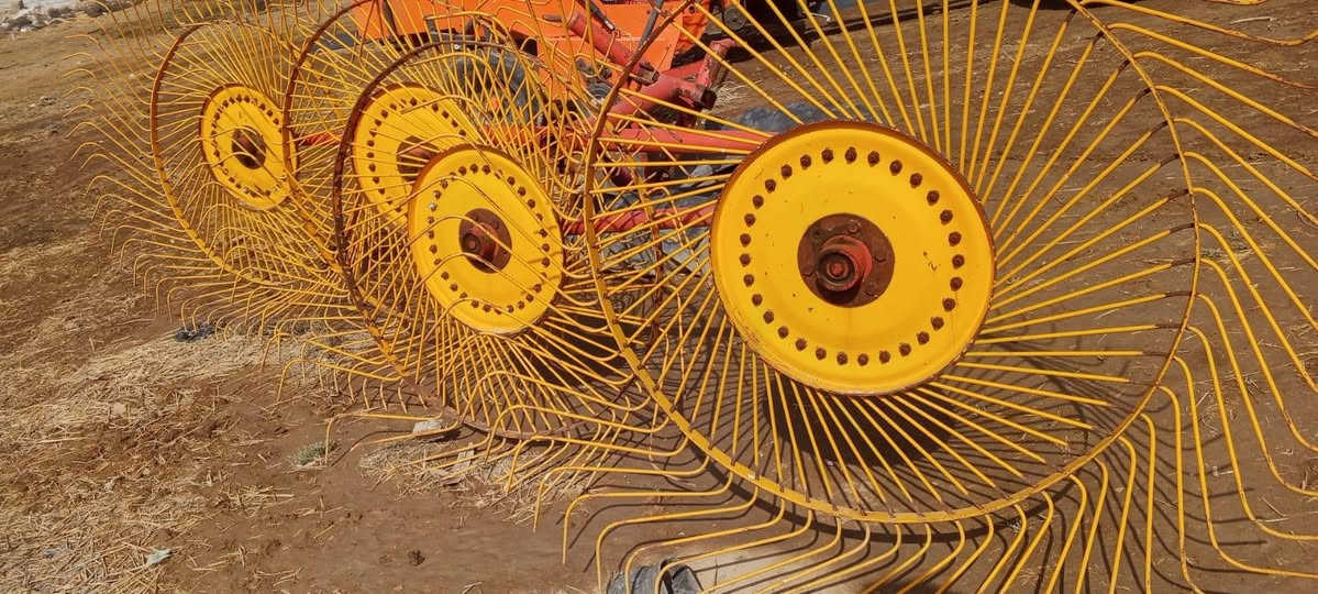 سلام عليكم اللبيع كابسه موديل 2025 ودريجل سيرت و سويتر الشراي ينتصل ***********
