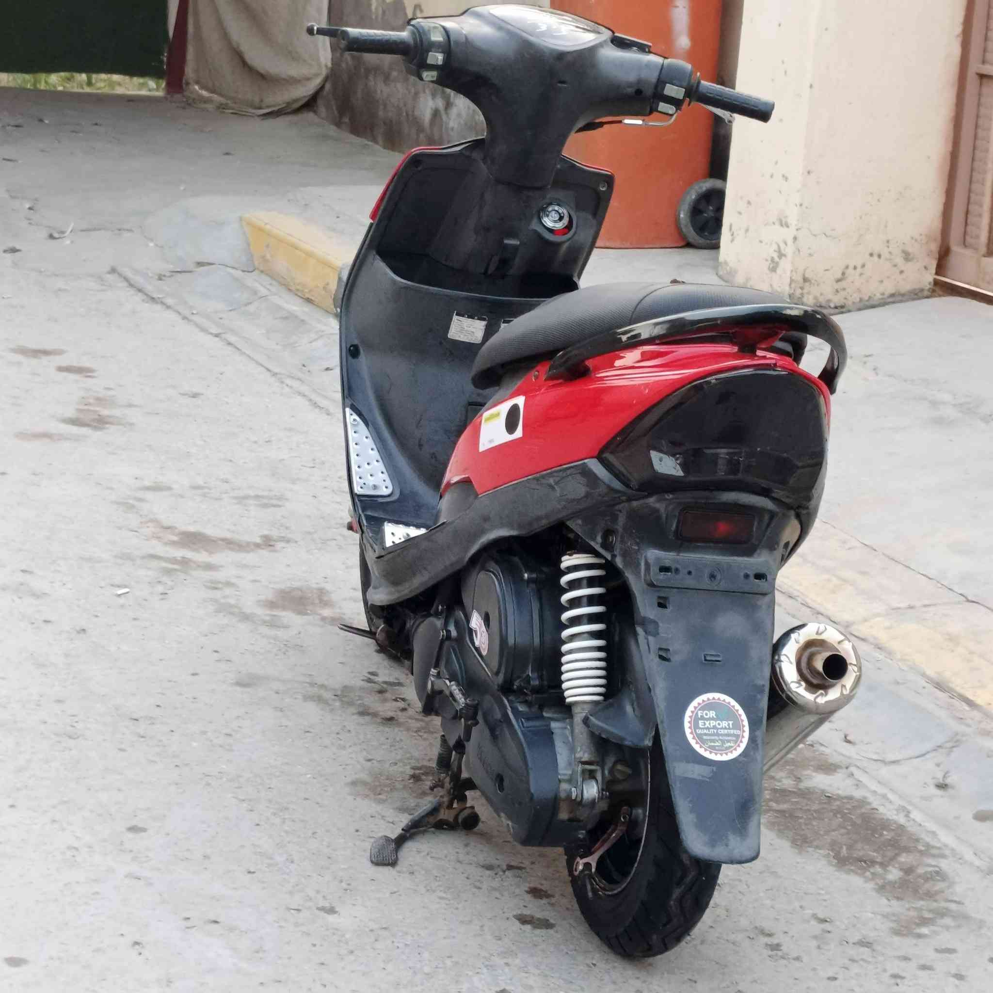 السلام عليكم ماكس عدلة للبيع الدراجة خير من الله او بيهة تزويد دبلات شيال اويالة صلنصة تايرات جدد مكينة 49 بلادية كهربائيات سلف هندر كلة شغال او الدراجة مبرمجة مكينة كفالة السعر 600 او بيهة مجال للتواصل ***********
