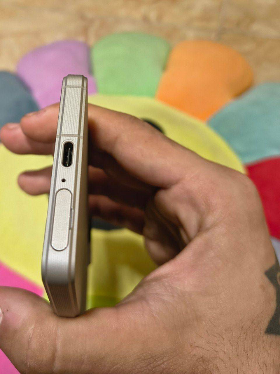 سوني1مارك5   مراوس او بيع قطعة رهيية ما شاء الله 
لون تيتانيوم  فخم شكد ماكول فخم قلليل ويجذب نضر 
نضافة100/100  قطعه جذب اكو بنضافتهة 
 ذاكرة256 
دبل شريحة  يستقبل 2
+ شريحة ايسم
نسخة عربي كامل بلاد 
معالج 8 جين2
العاب120 دلتا فورس كلفديوتي كلشي 
اتصال وتساب او خط.  بغداد محكمة شعب
 ***********
