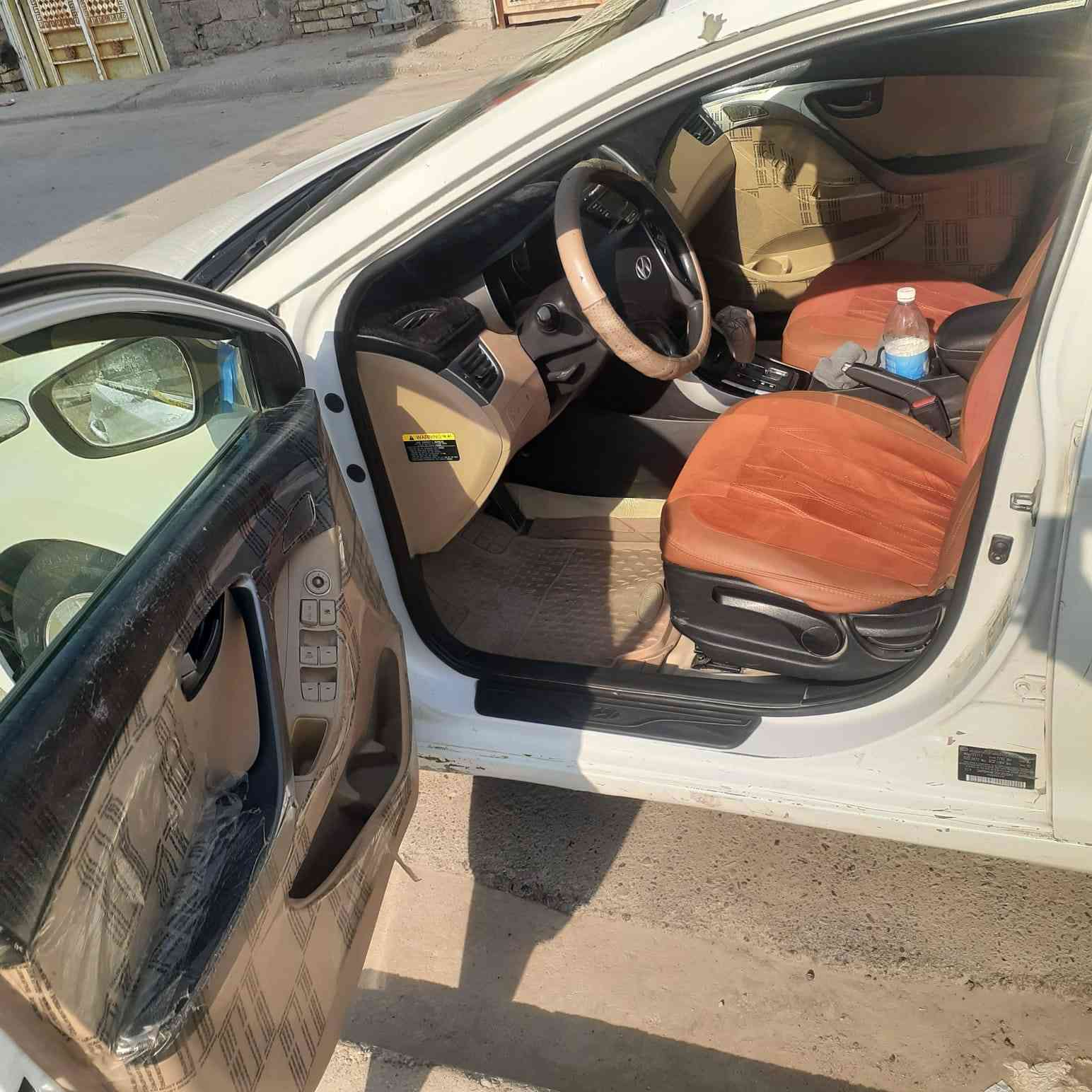 سلام عليكم مراوس وتطيني فرق 
سيارة النترا 13  سيارة مصبوغة حزام و سونار موجود محرك 1800 رقم السيارة ديالى مكان بغداد العبيدي تريد تفاصيل اكثر اتصل علة الرقم *********** سعر 90💸💸بيهة مجال
