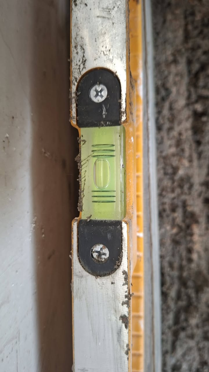 السلام عليكم
يتوفر كادر تصفير ارضيات 
ضمان ودقه بالعمل وشرط الفحص بالليزر 

للحجز 
واتساب فقط 
***********
