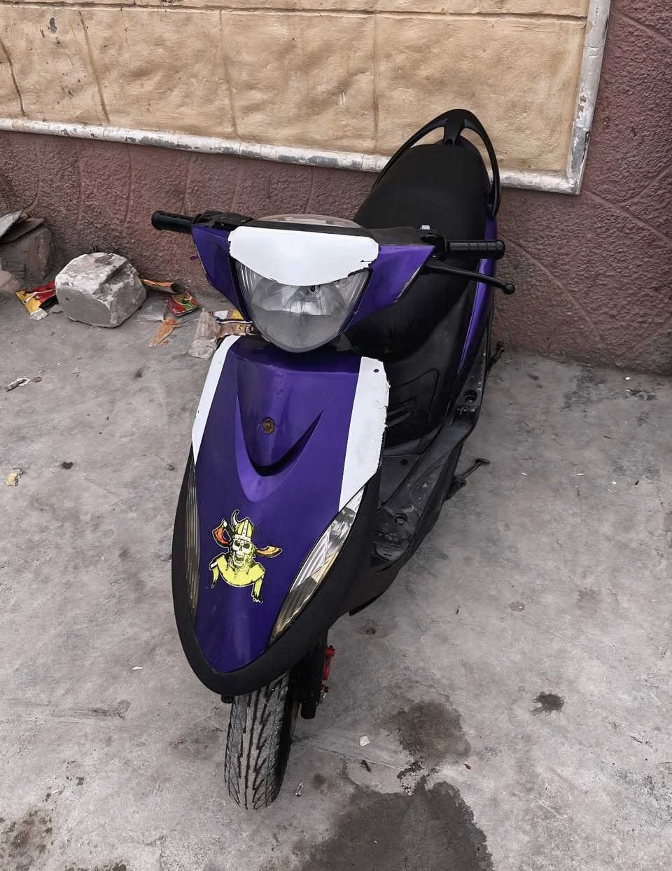 ماكس عدله الدراجه ناشفه مكفوله الدراجه كله شقاله سلف هندر كهرباياته كله شغاله كفراته ختم واحد مكينه 49 أبلاد مامفتوحه الدراجه تخبل وحلا من البل صوره بلف مره تجي وشوف ابعينك السعر 700 وبيه مجال الشراي العنوان بصره حيانيه الرقم ***********
