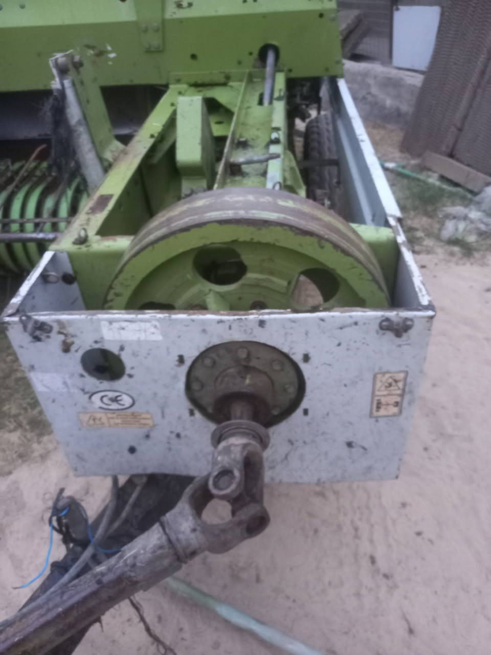 كابسه ٢٠١٥قرش السعر٥٥٠٠ الرقم***********بيه مجال مكان نجف
