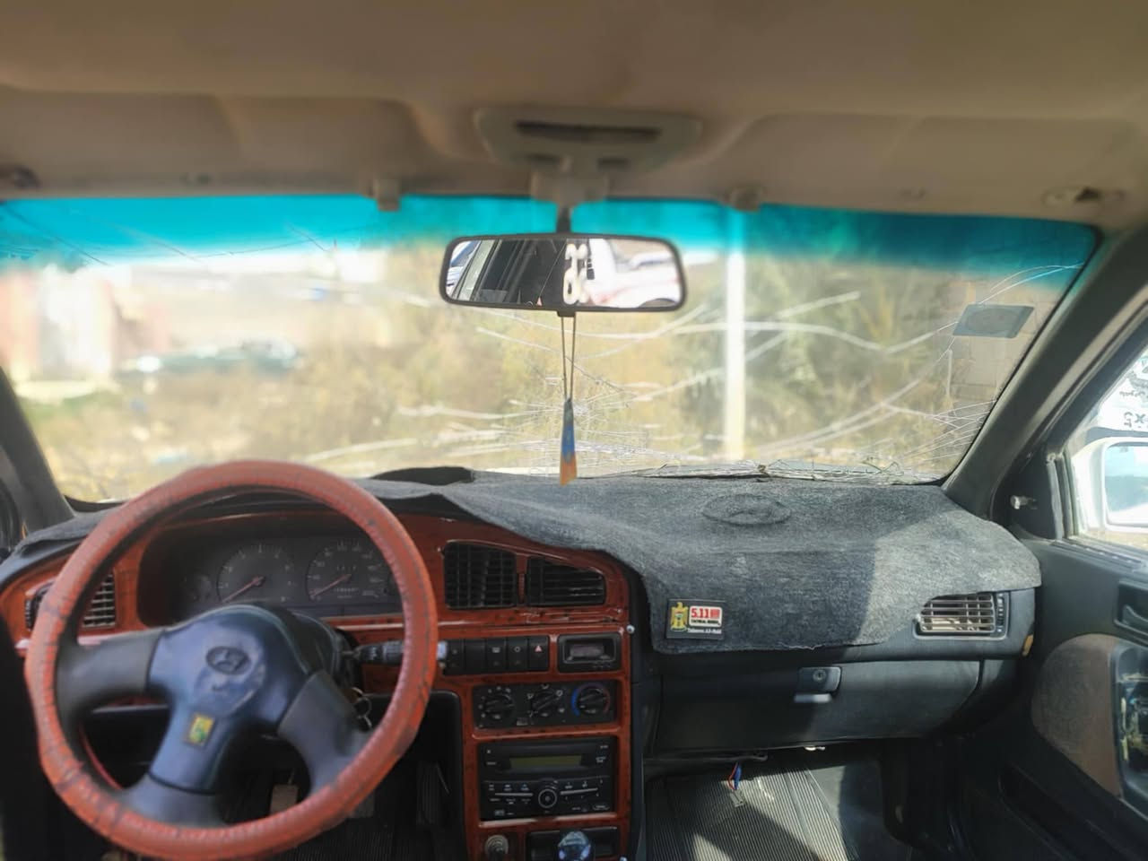 سلام عليكم سياره البيع هونداي النترا سياره مكينه وكير خير من الله سنويه مجدده التعسه وعشرين ماا عليه ولا ربع سياره صافيه دارولك ثاني يوم سياره بسمي حداديه نضيفه ب 15 وبيه مجال ***********
