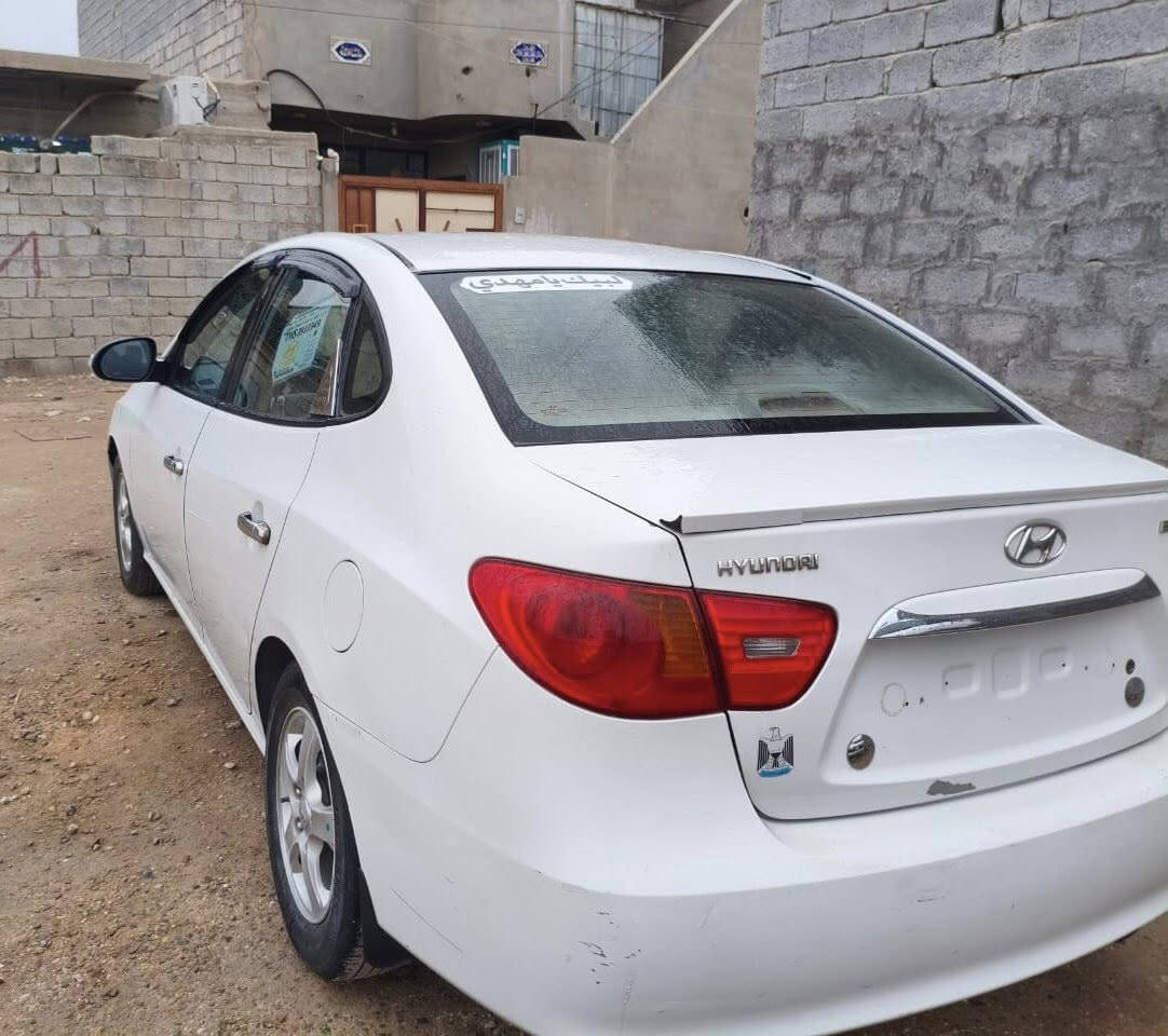 سلام عليكم للبيع فقط النترا خليجي موديل 2011 رقم بغداد الدولي مشروع وطني سنويه لل2029 يله تنتهي هزه جديد اللون ابيض محرك 2000 ومفتوح حادث بابين مبدل من جها السكن حداديه كامله تخم تاير جديد تبريد خير من الله مكاني كربلاء للاستفسار رقم الهاتف ***********
