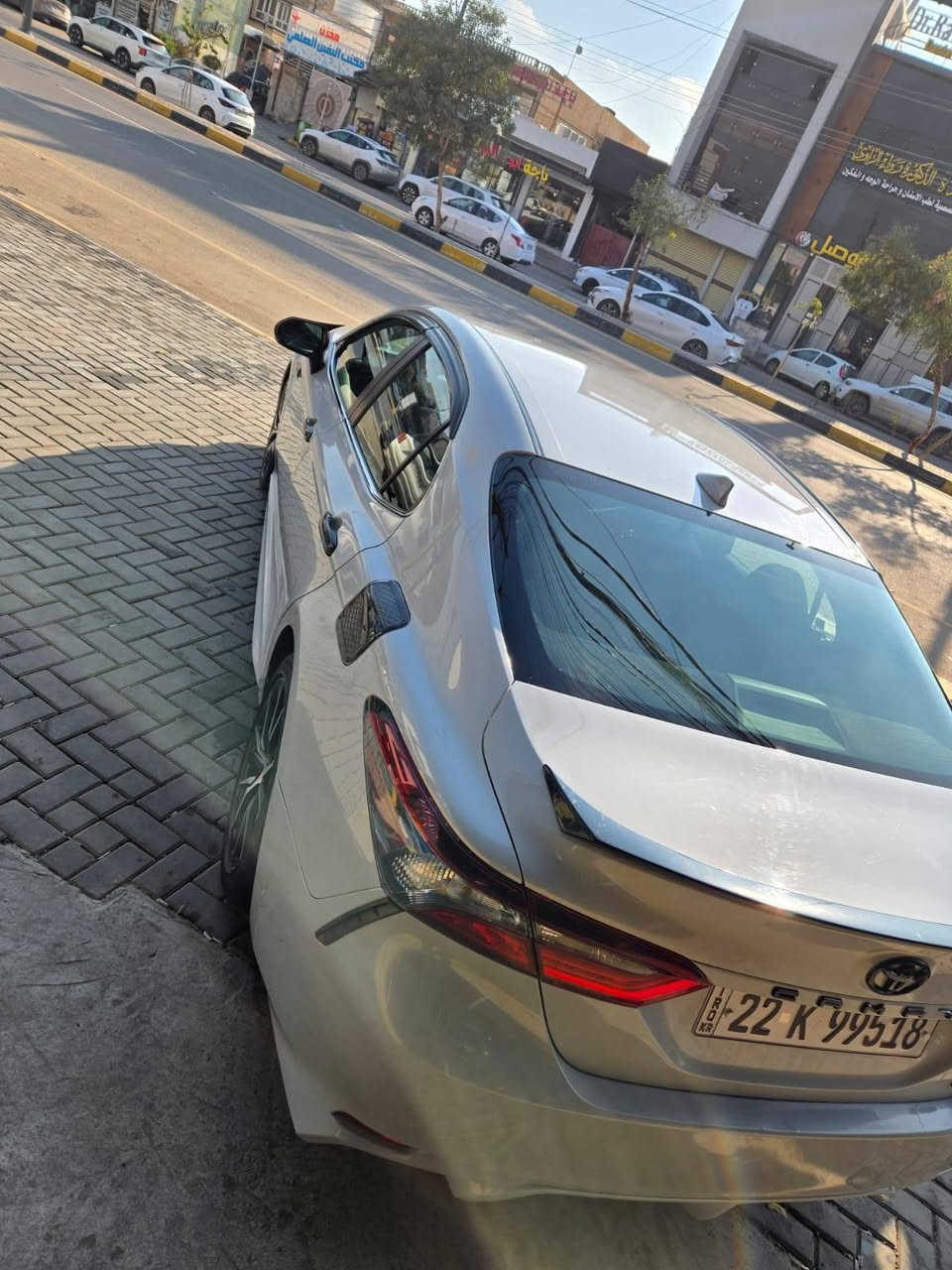 السلام عليكم
كامري للبيع موديل 2022 SE
بأسمي ترقيم على ايدي
اللون سموك رقم أربيل 
ماشية ٧٧ الف
حادثها جدا بسيط معدل بارد جاملغ خلفي وصورة الحادث بالمنشور
شرط كبس بجم امامي وخلفي سياره برغي مامفتوح بيها جديده ومال جنية
مكانها الموصل
السعر 235
للاتصال ***********
