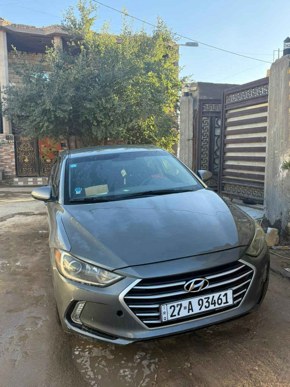 النترا 2018 للبيع هذا السونار مالته سيارة باسمي جاهزه تبريد تخم تايرات جديد حداديه  ***********
رايده ب120 وبيه مجال
