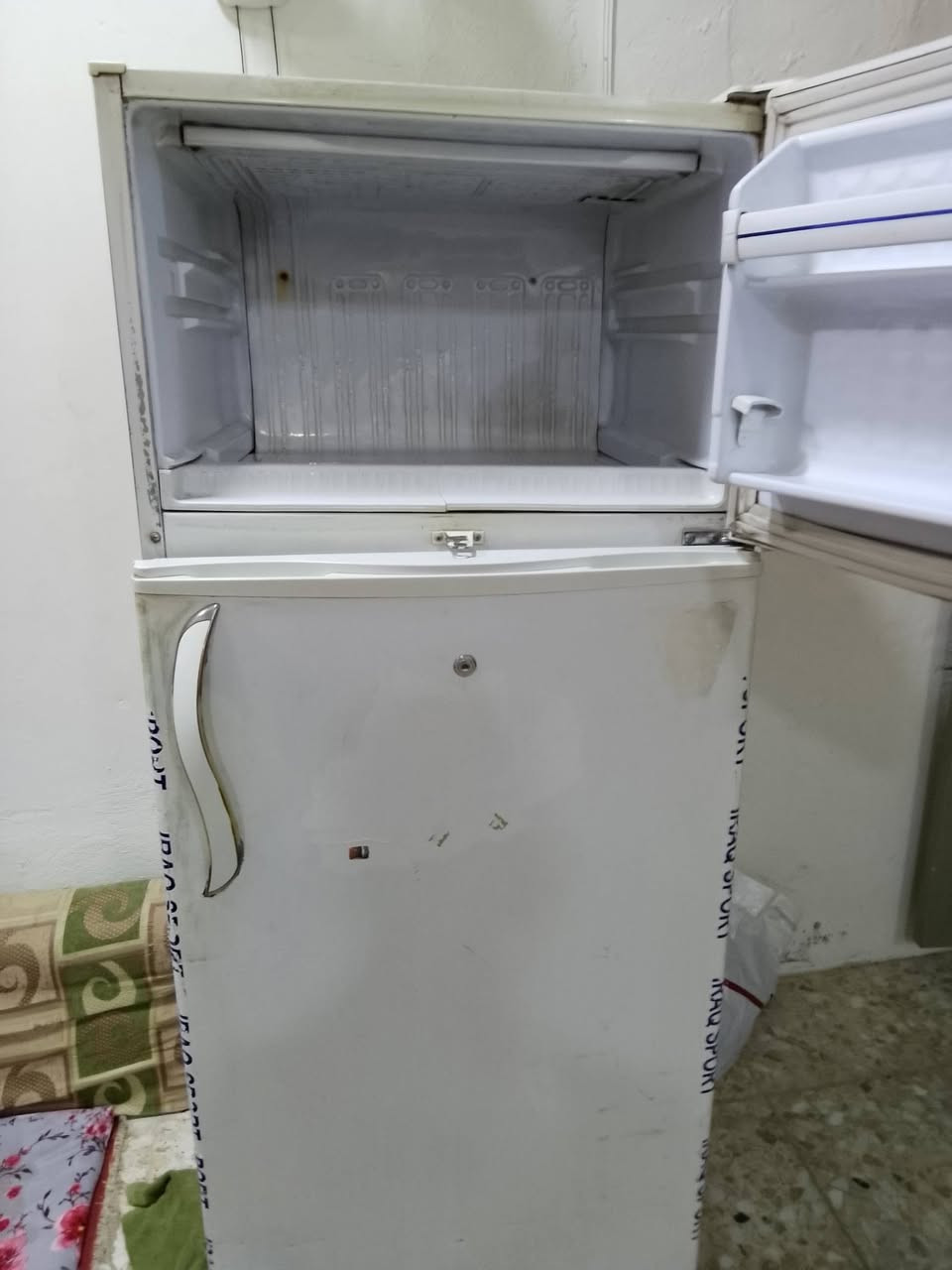 ثلاجه ١٨ قدم شغاله بدون تصليح للبيع السعر ٨٠ الف


**إذا كنت صاحب هذا الإعلان وتريد حذفه لأي سبب، رجاءا أرسل رسالة إلى الدعم الفني**