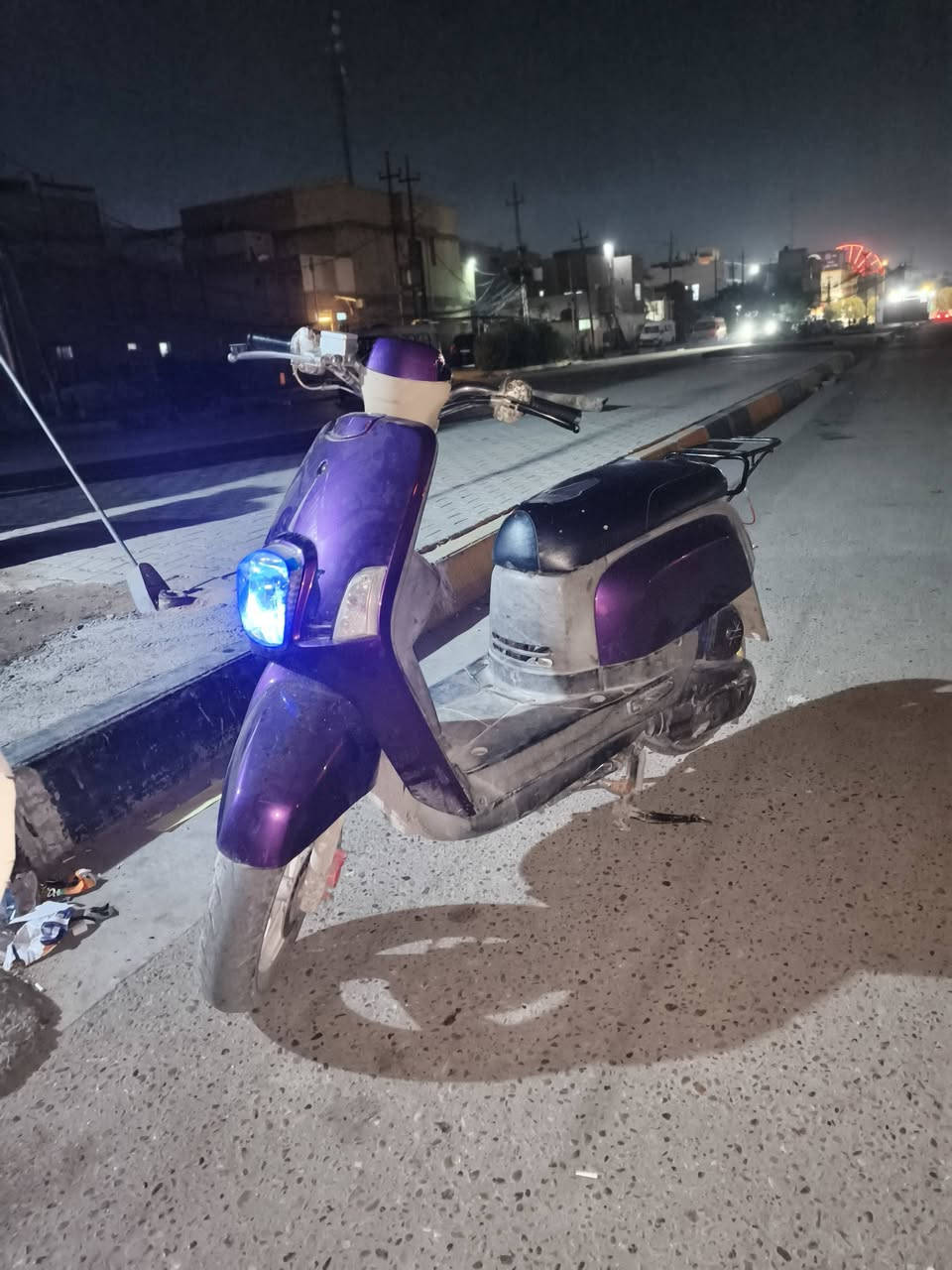 سلام عليكم دراجة ماكس بوليس موديل ٢٠٠٨  الكهرباء كله شغاله سلف هندر ومعدل سعر ٨٠٠بيه مجال  ***********
