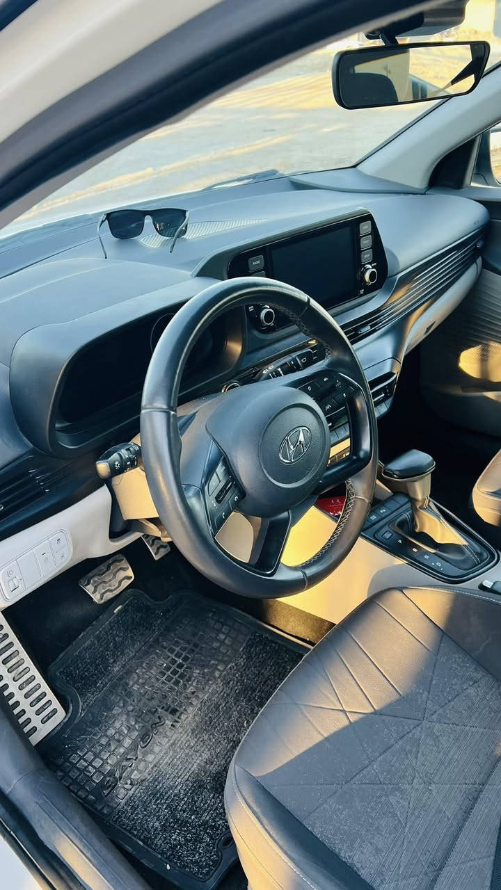 السلام عليكم 
للبيع هونداى بايون 2023 خليجي
ماشيه 30 الف بيه حدث جامولغ وباب 
السعر 125


**إذا كنت صاحب هذا الإعلان وتريد حذفه لأي سبب، رجاءا أرسل رسالة إلى الدعم الفني**