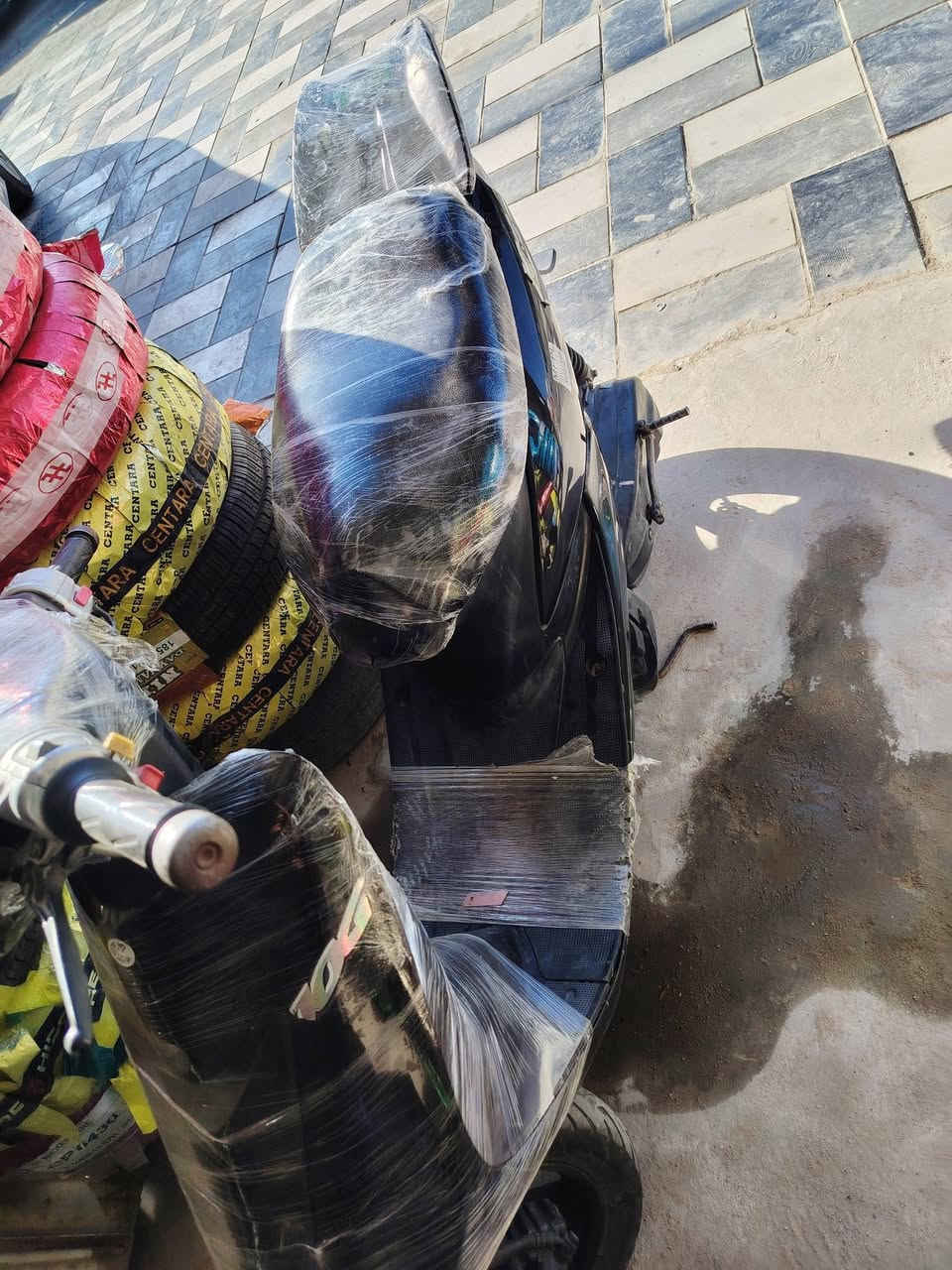 سلام عليكم درجه عصفوريه
نضيفه حيل مكينه جديده كفرات بلادي  باتري جديد ويل كب رياضي تاريات جدد السعر300
العنوان بغداد الشعب ***********
