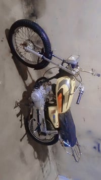 لبيع كلك مكفوال ايراني اصلي دراجه كامل او نضيفه شراي يخابرني 078727953...