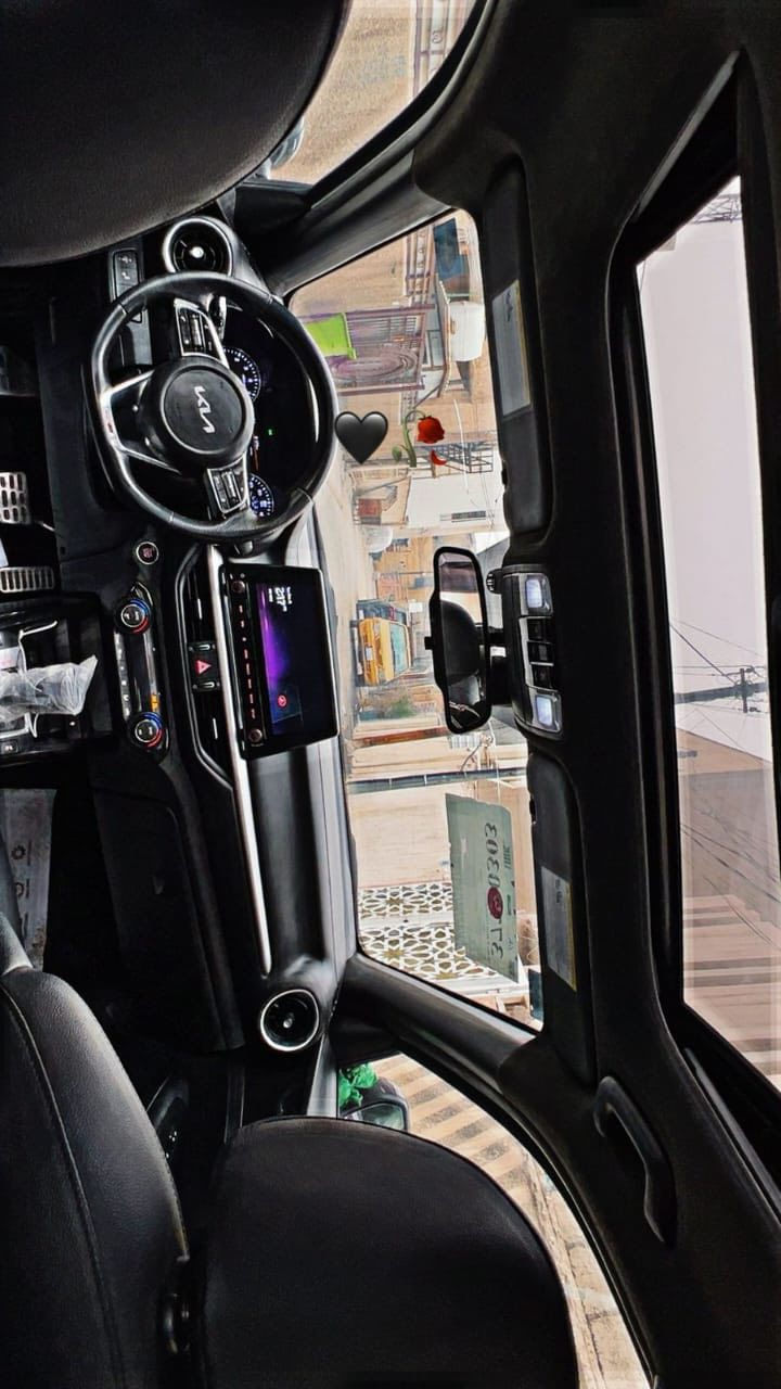 سلام عليكم فورتين جيتي لاين موديل 2022 فول بصمه فتحه شاشه جبيره تحكم ستيرن جهتين مكينه 2000 قطعتين تبريد ويل 17 سياره بدون تبديل ليبل واحد سياره بسمي سعر 155  مكان سياره بغداد الأمين ثانيه ***********
