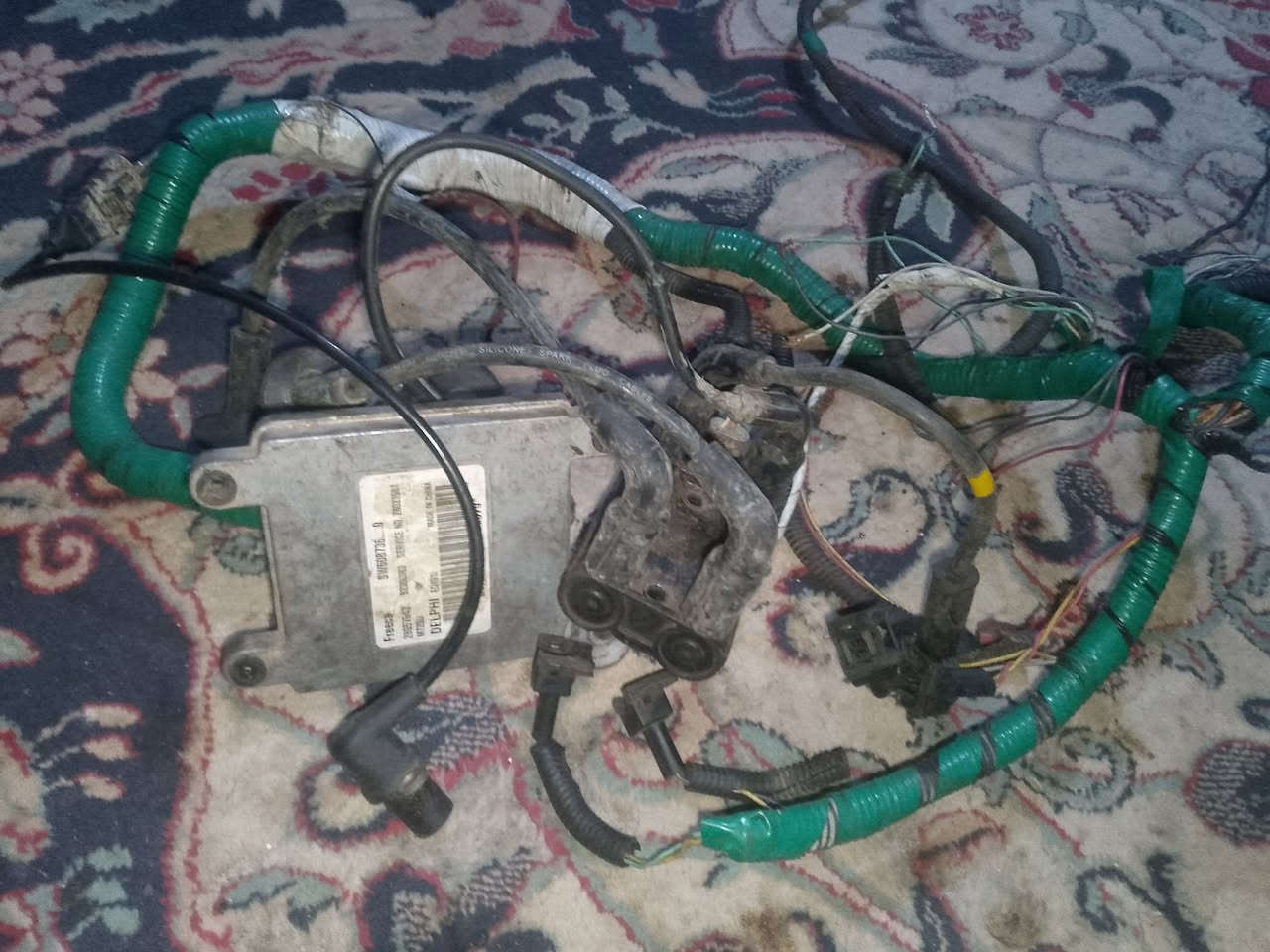 ياالله صفره وعقل ومحول حسين كرنك فتون شرط شقل لبيع رقم *********** بيه وتسب مكن بقداد نهرون سعر ٢٠٠ بيهم مجل خبر ودلل
