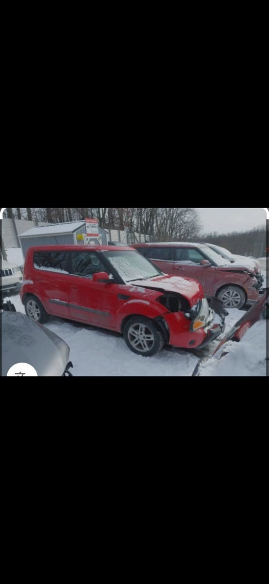 السلام عليكم
كيا صول 2010 مكينة 2000 فتحة سقف تحكمات فول مواصفات تدفئة تبريد رقم بغداد باسمي عنوان بغداد حي حسين ***********
