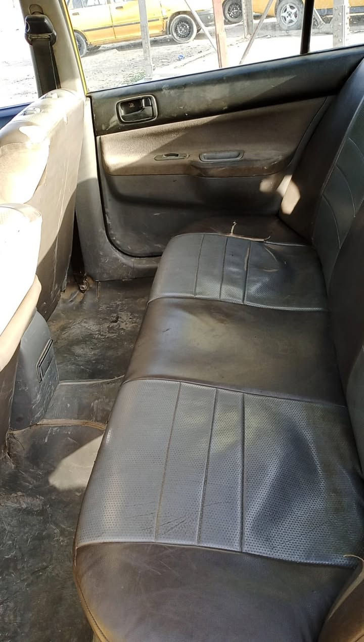 السلام عليكم لانسر موديل2010مكينه 2000تجفيت عام جديد نقوصات بسيطه غرامه مليون50مرور وهيئة 400واتس اب موجو ‭0770 927 0950‬
