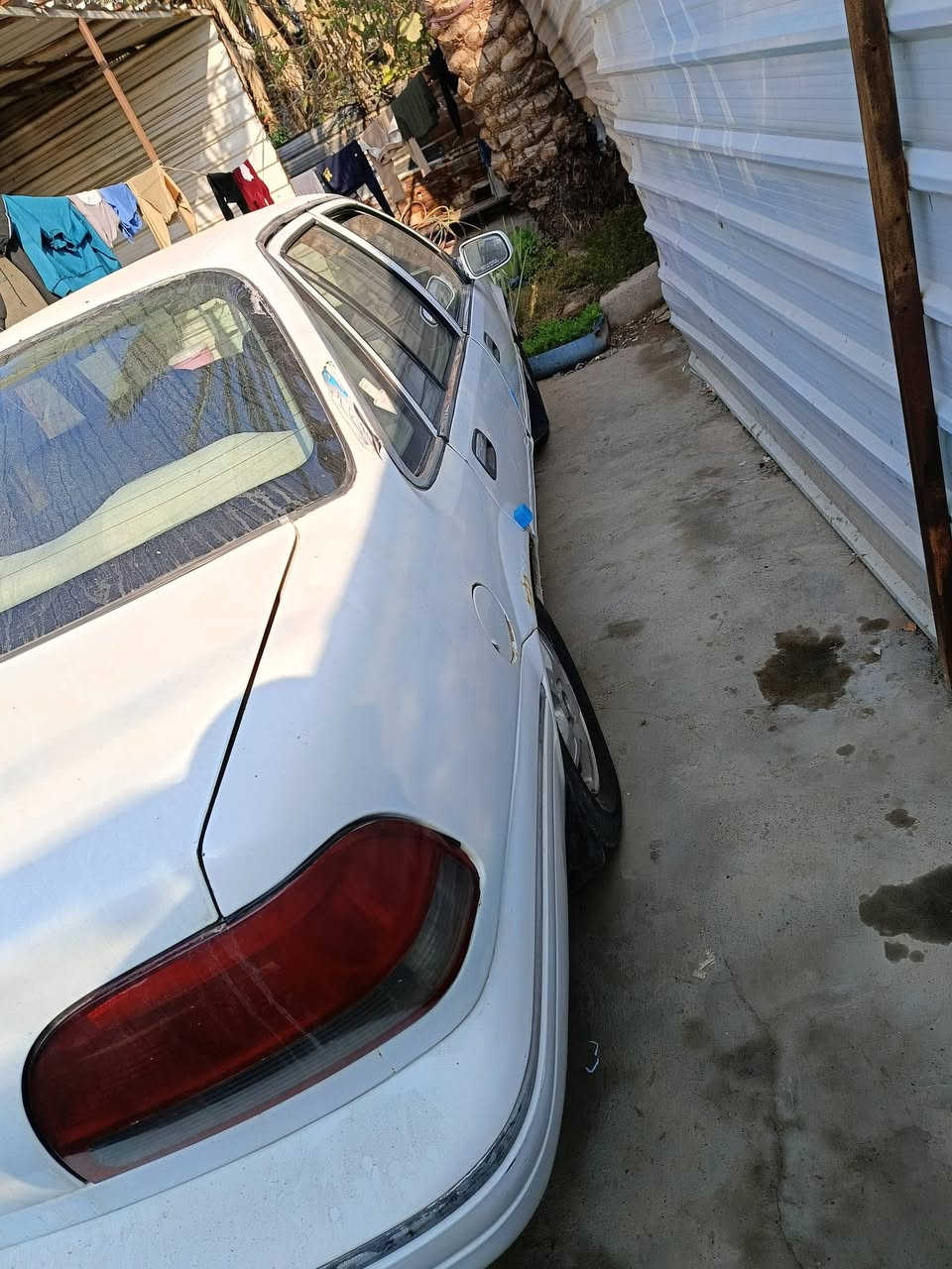 السلام عليكم من رخصت الادمن المحترم سياره دايو برنس لبيع موديل 96 رقم بغداد انكليزي  السياره باسمي كير محرك خير من الله دواخل نضيفه تايرات وباتري قبل شهر شديتهن محرك مفتوح 2000 مكاني بغداد شاطئ التاجي قرب جسر المثنى السعر المطلوب 35 وبيه مجال بسيط رقمي الهاتف ***********
