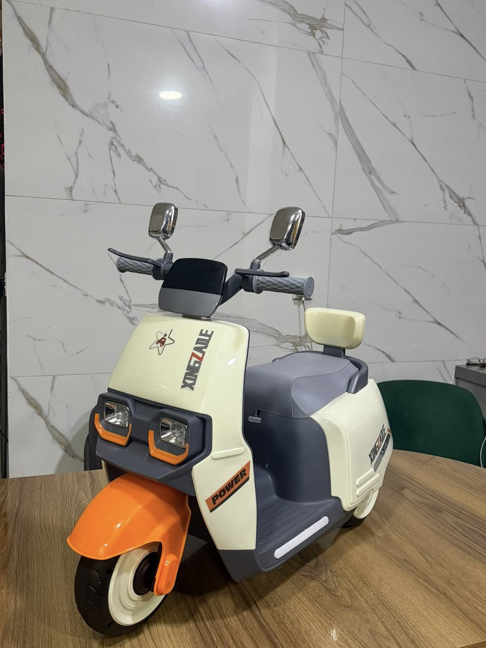 السلام عليكم دراجه اطفال جديدة قبل ساعه وصلتني بس طلعت صغيرة مال طفل عمره ٣ الى ٦ السعر ٧٥ قفل بعدها بكارتونتها الي يريدها خاص


**إذا كنت صاحب هذا الإعلان وتريد حذفه لأي سبب، رجاءا أرسل رسالة إلى الدعم الفني**