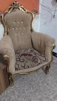 تخم • ايراني • قابل تفاوض