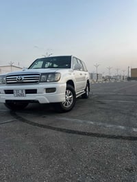 لاندكروز فول • ٢٠٠٧ • ٧ راكب