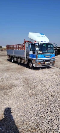 سيارة نقل • داخل وخارج المحافظة