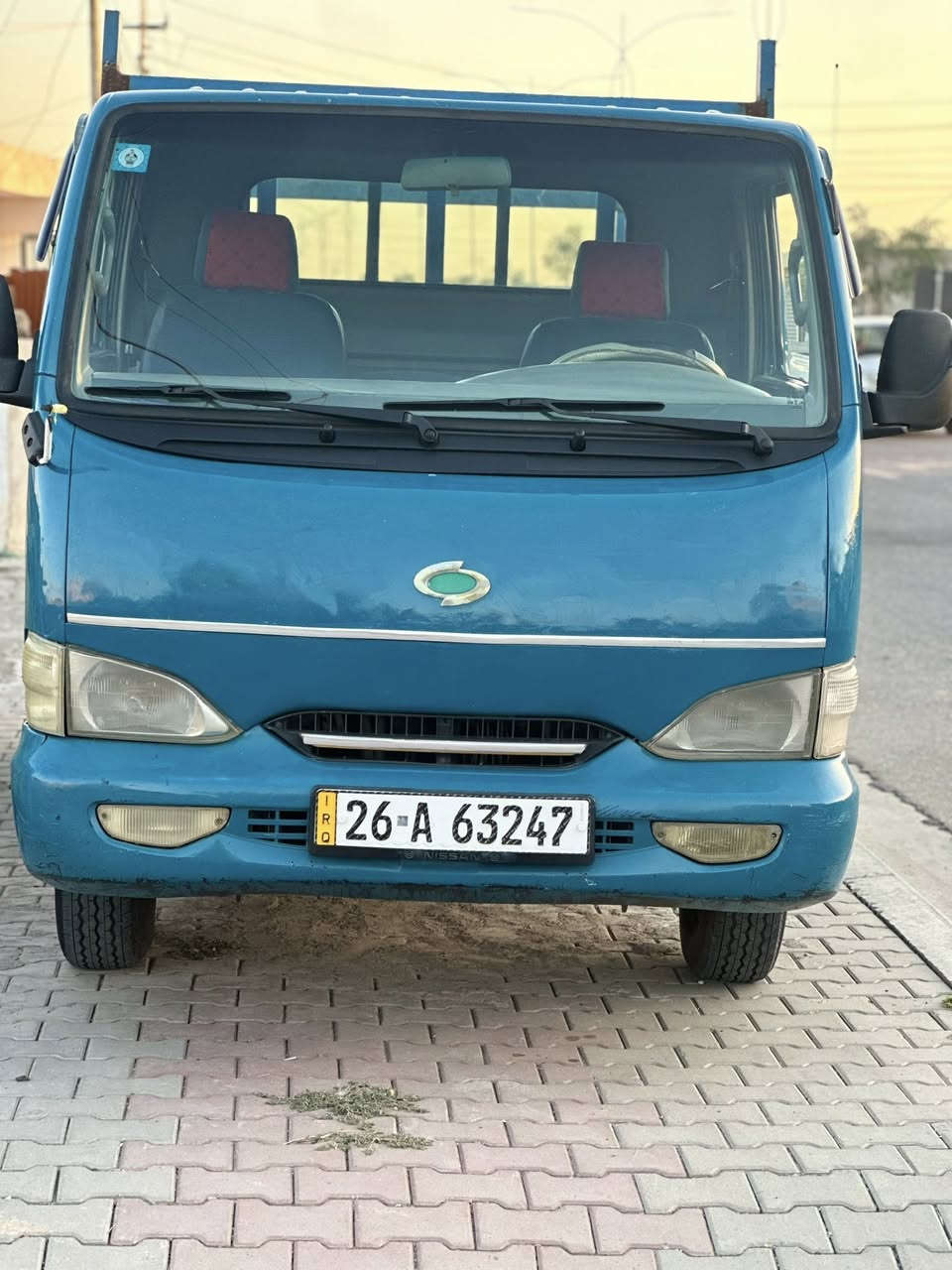 كيا سامسونك   موديل 2000
كير محرك جديد 
صدر امامي خلفي جديد 
تخم تاير جديد. 
شاصي سليم 
بيها صبغ جماليه  
سياره قبل سبوع صارف عليها مليون ونص. 
سياره جاهزه ومابيها نقص خير من الله 
رقم صلاح الدين دولي هزه وفحص جديد سنويه لل ٣٠ 
السعر ٦٣ وبيها مجال حك الجيه 
مكاني صلاح الدين قضاء الضلوعيه 
الاتصال ***********
