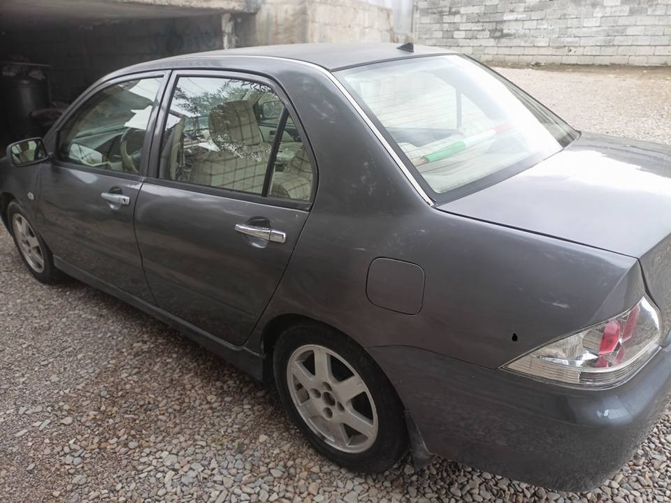 سەرەتا بەناوی خوای گەورە 
لانسەر بۆفرۆشتن مۆدێل 2008 . مواسەفاتی ڕۆیاڵە مەکینە گەورە ناوزەردوو فۆڕمیکا بلاچتۆر ئەی بیئێس دەبڵ ئێرباگ و دەسک نیکل و ویل کەپ.  گێڕو مەکینە بەشەرتی فیتەر پێشو پشتی کەپسە لەسەر  بەشەرتی دەعامی قورسی نەبێ شانو سەقفی بەشەرت. سەنەوی تا 2027 تازەیە غەرامو وەکالەتو بەناوکردن بەشەرت.سعری69 گەڵاو مەعمەلە. شوێن شارەزوور. ژ..م ***********
*********** السليمانية, العراق
