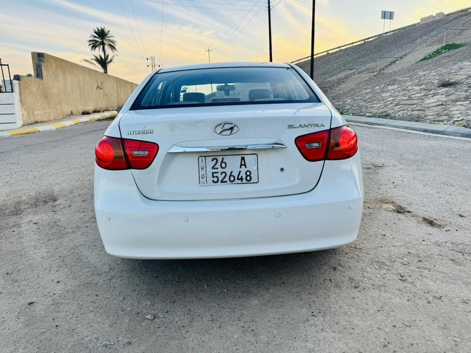 سلام عليكم النترا ٢٠١٠ مكفول صلاح الدين باسمي محرك ١٦٠٠ عالي لاصبغ لاتبديل سعرها ١٢٠ وبيها مجال ***********
