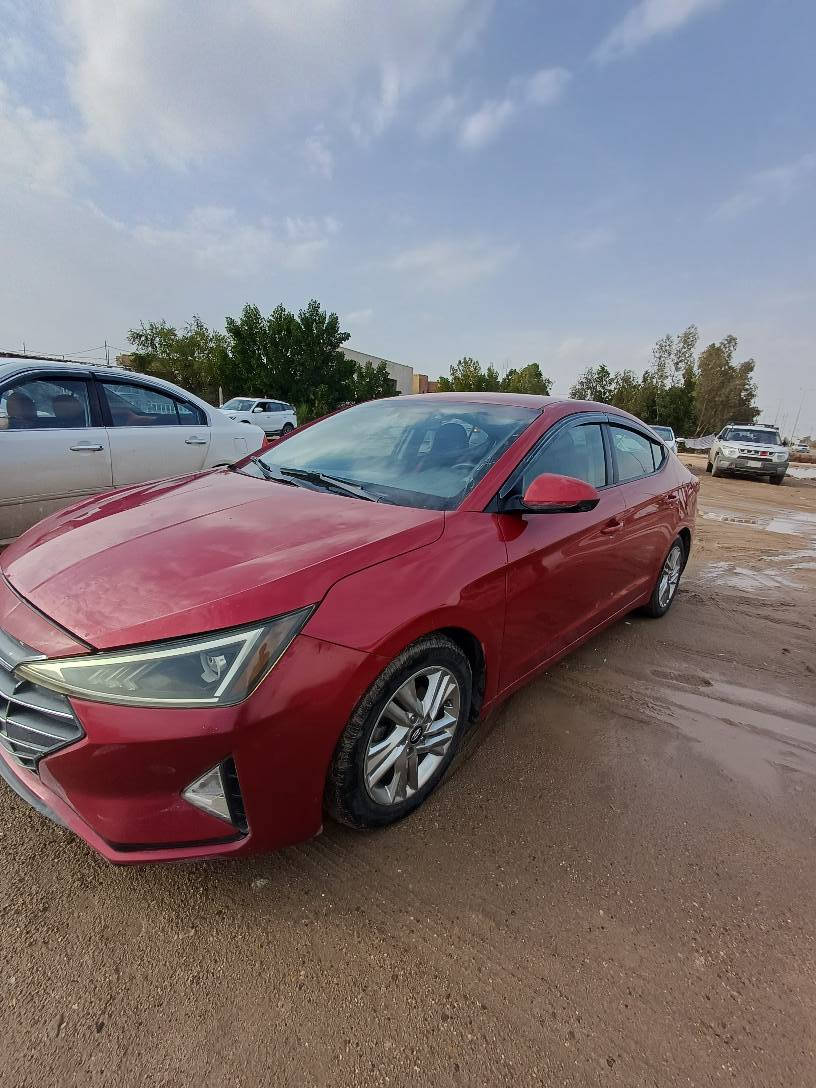 النترا 2019 وارد امريكي
تحكم ستيرن 4 جهات
3 انظمة قيادة
الحادث فقط بنيد امريكا وهنا صار بيها صبغ قطعتين  والباقي كفاله 
السعر 125
رقم بغداد *********** حلة, بابل
