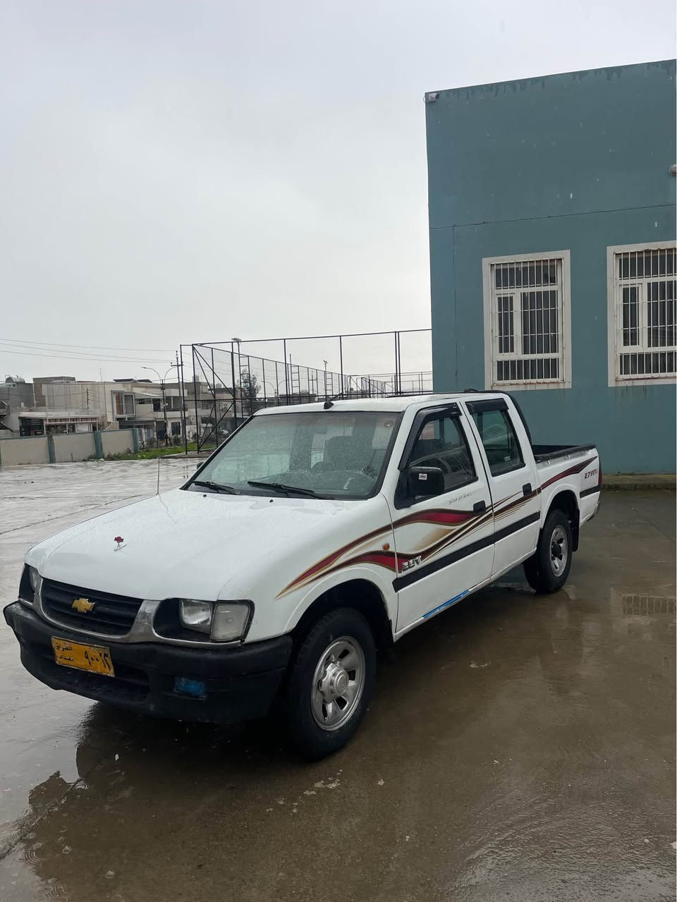 ***********
***********
ئایسوزو مۆدیل ٢٠٠٢. ئارم پلاستیکی سلێمانی بە شەرتی ئەوەلیات رەقەم ئەسڵی   پشت و پێشی کەپس. زۆر زۆر جوانە سەیارەکە.   گێر و مەکینەو ئەکسلی بە شەرتی فیتەر. جوار تایەی ویلی لۆک تەبرید ساردو گەرم بە شەرت. سعری خوار بازارە  تەنها ٤٥ گەلا و محامەلە
ژمارەی خاوەنی 
***********-*********** السليمانية, العراق
