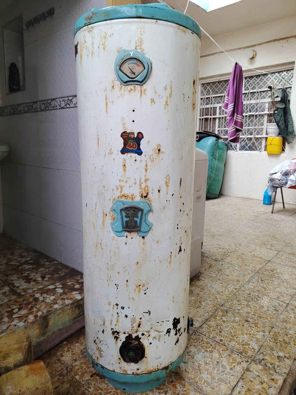 سلام عليكم...
١. باب bvc طول مترين عرض متر 
كلش نظيف ب ٥٠ الف...
٢. كيزر ١٢٠ لتر الطحان الأصلي الحوض ٢ ملم بحالة ممتازة ونظيف وحتى هيتر وحساس بيه ب ٤٠ الف الشراي يتصل أو يراسلني...
***********
***********
نجف حي ميسان قرب مجمع الخضراء...
